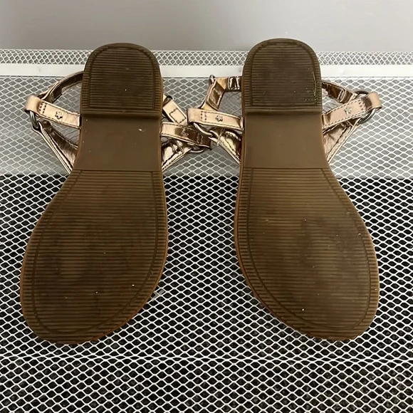 Sandals - Picture 2 of 2